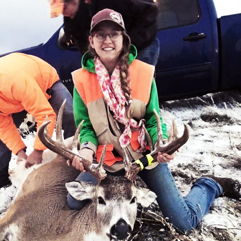 Halle Mitchell harvests huge Whitetail - The Blaine County Journal News ...